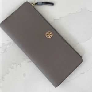 Tory Burch color block wallet - like new condition